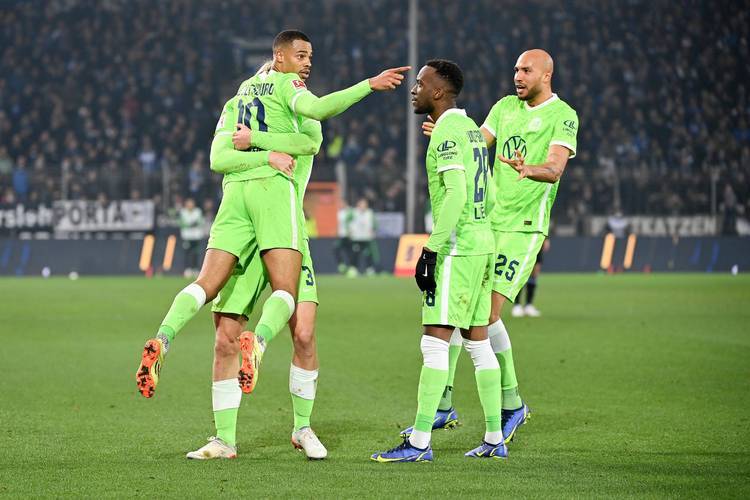 Leyu-北京国安训练开放日，赛后调整名单引欢呼，德国杯在即，心理建设被强调的简单介绍