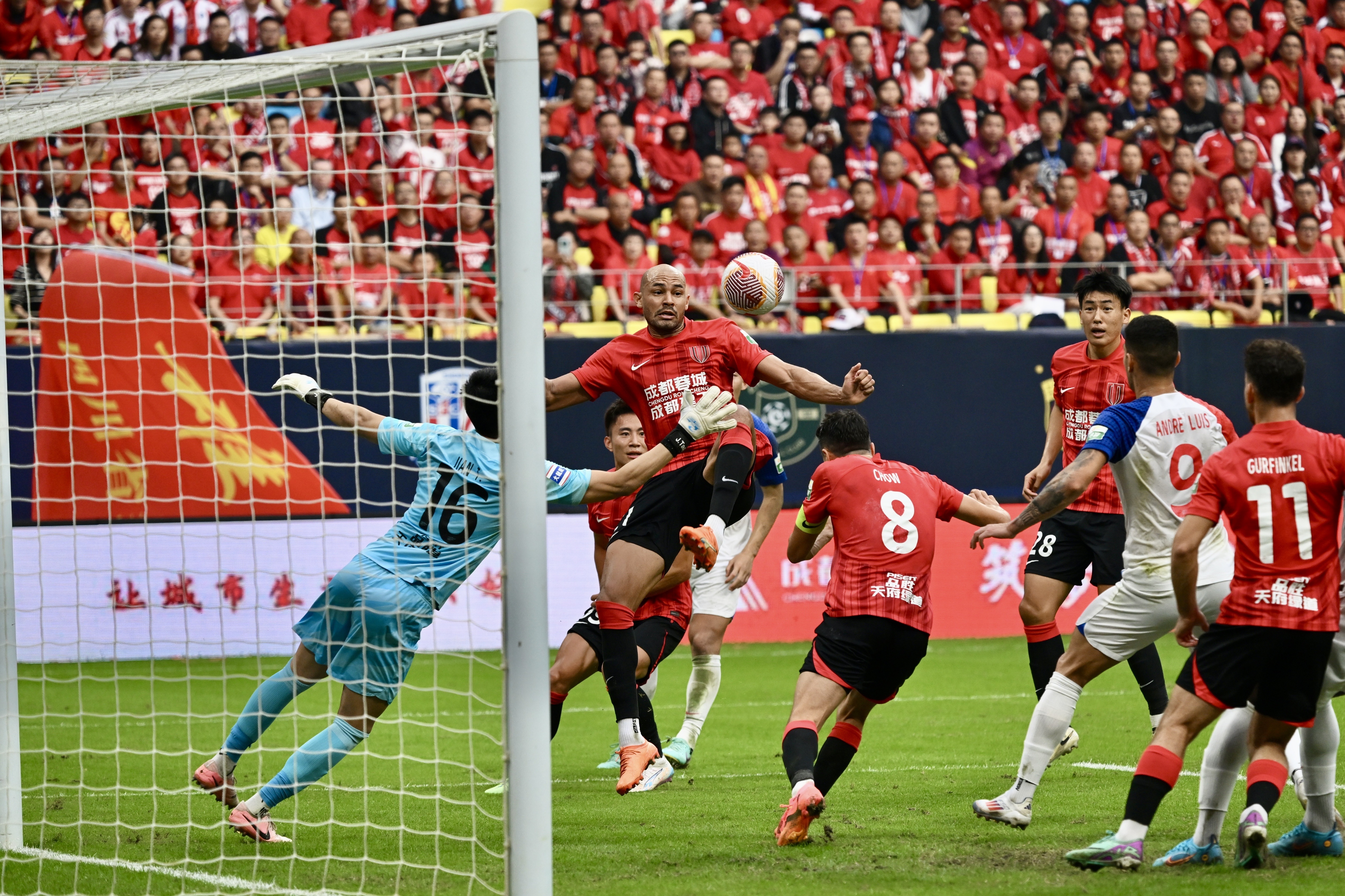 Leyu平台-关于成都蓉城冲刺阶段内部沟通；志在亚冠名次提升；话题不断；赛季目标并未改变的信息